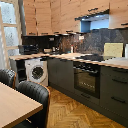 Belvarosi Apartman Apartment Szeged