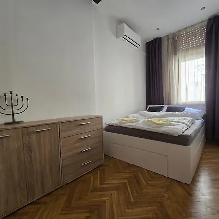 Apartment Belvarosi Apartman