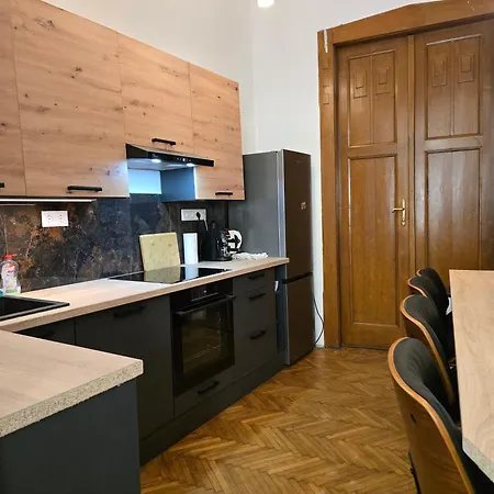 Apartment Belvarosi Apartman Szeged