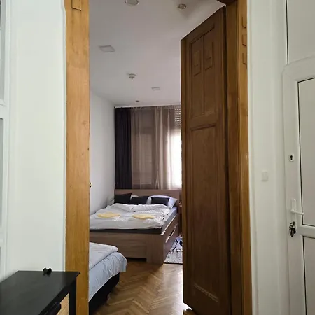 Apartment Belvarosi Apartman Szeged